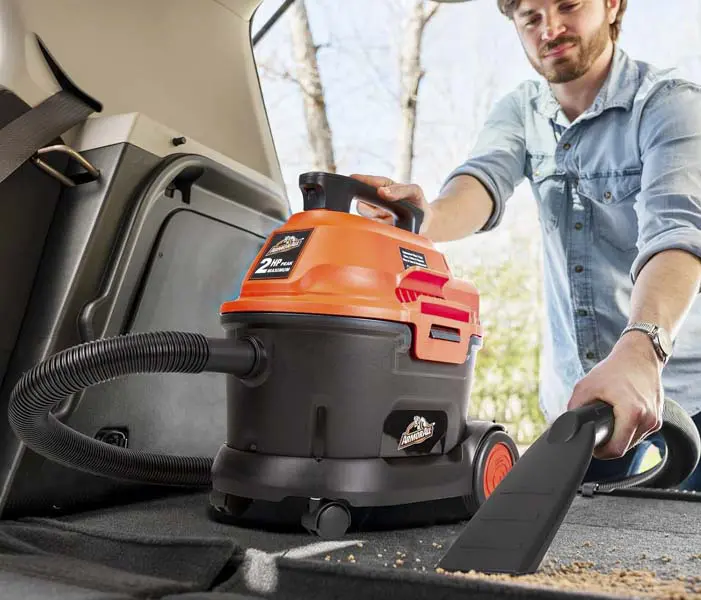 Best Overall Car Vacuum
Armor All 2.5 Gallon Wet/Dry Car and Shop Vac AA255W