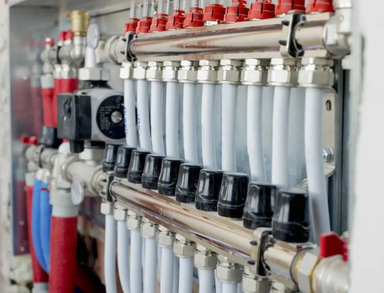 manifold assembly for a floor heating system